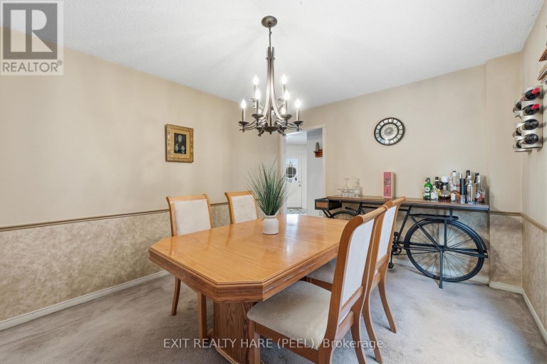 77 LORD SIMCOE DRIVE, Brampton (Westgate), Ontario, L6S5H1