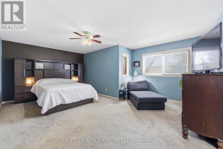 77 LORD SIMCOE DRIVE, Brampton (Westgate), Ontario, L6S5H1