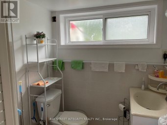 BSMT - 112 COMBERMERE DRIVE Toronto (Parkwoods-Donalda) Ontario photo 11