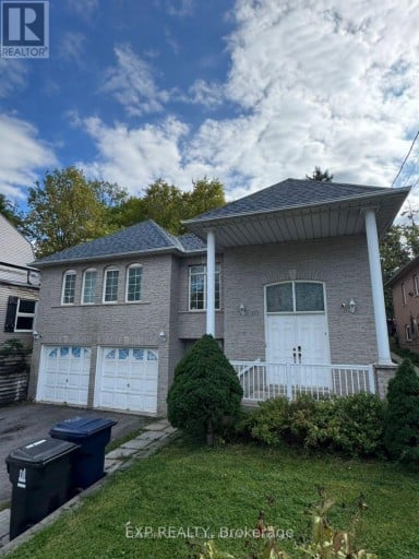 UPPER ROOM 1 - 123 STEELES AVENUE E, Toronto (Newtonbrook East), Ontario, M2M3Y5