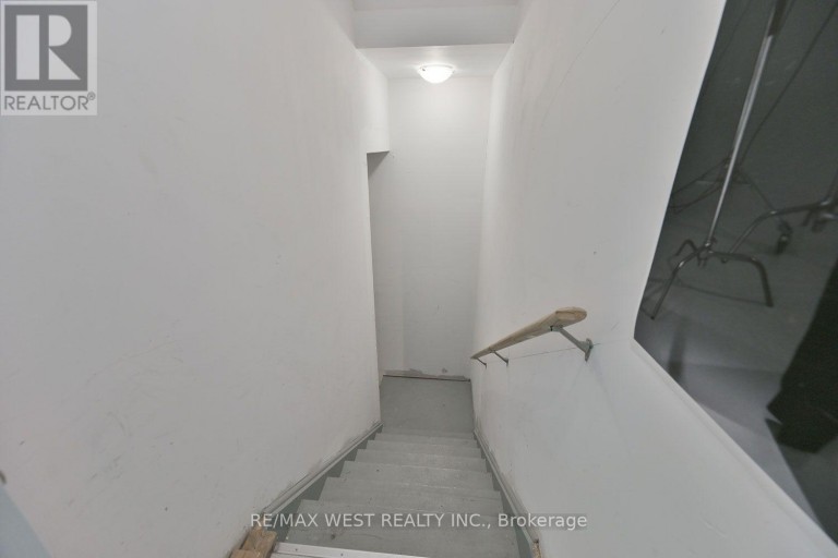 2 - 401 KLEINBURG SUMMIT WAY, Vaughan (Kleinburg), Ontario, L4H4T1