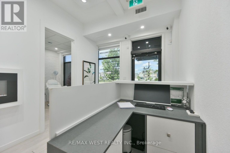 2 - 401 KLEINBURG SUMMIT WAY, Vaughan (Kleinburg), Ontario, L4H4T1