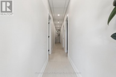 19 - SUITE - 8611 WESTON ROAD Vaughan (East Woodbridge) Ontario photo 14