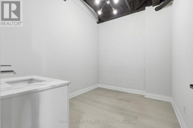19 - SUITE - 8611 WESTON ROAD Vaughan (East Woodbridge) Ontario photo 8