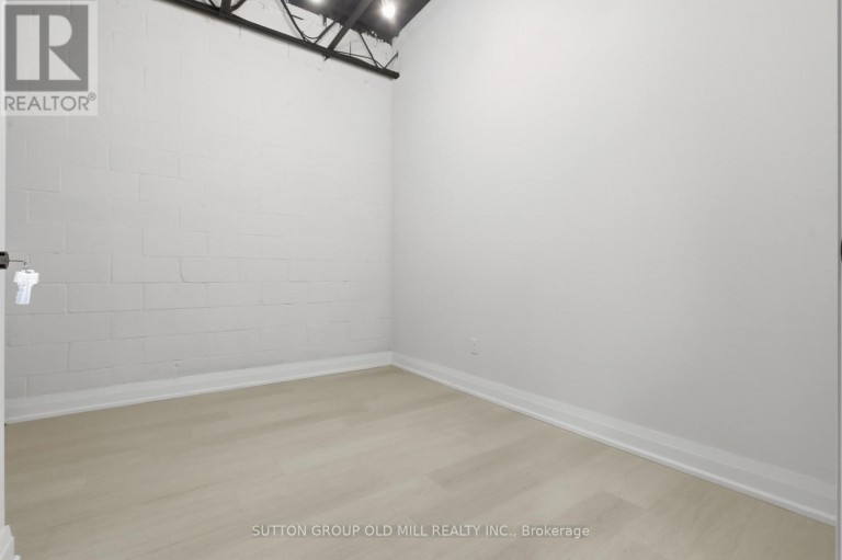19 - SUITE - 8611 WESTON ROAD, Vaughan (East Woodbridge), Ontario, L4L9P1