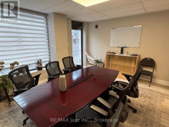 10 CENTRE STREET N Oshawa (O'Neill) Ontario photo 12