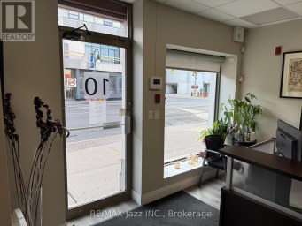 10 CENTRE STREET N Oshawa (O'Neill) Ontario photo 3