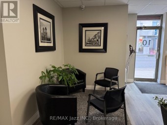 10 CENTRE STREET N Oshawa (O'Neill) Ontario photo 4