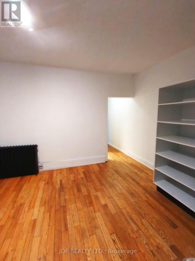 MAIN FLOOR - 383 LANSDOWNE AVENUE, Toronto (Dufferin Grove), Ontario, M6H3Y2