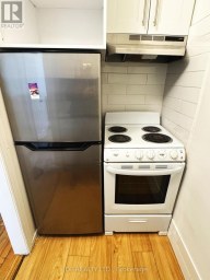 MAIN FLOOR - 383 LANSDOWNE AVENUE Toronto (Dufferin Grove) Ontario photo 8