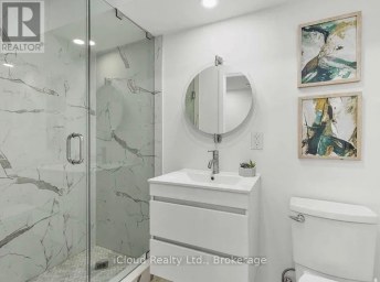 386 COXWELL AVENUE Toronto (Greenwood-Coxwell) Ontario photo 9