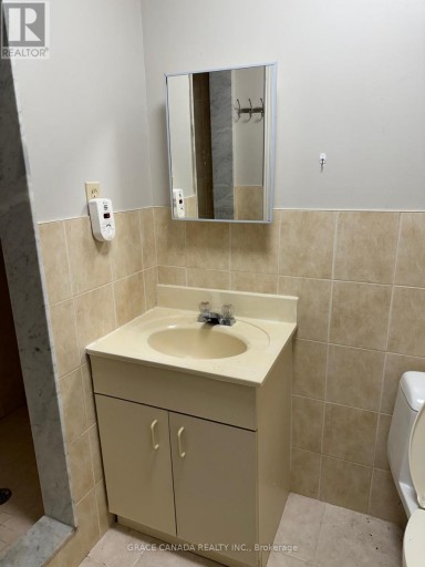 LOWER - 162 JACKMAN CRESCENT, Vaughan (West Woodbridge), Ontario, L4L6P1