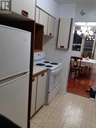307 - 3420 EGLINTON AVENUE Toronto (Scarborough Village) Ontario photo 3