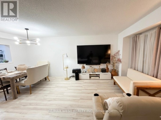 37 - 69 MAPLE BRANCH PATH, Toronto (Kingsview Village-The Westway), Ontario, M9P3T4