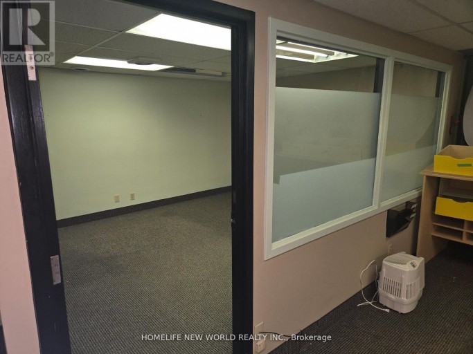 201 - 286 KING STREET W, Oshawa (McLaughlin), Ontario, L1J2J9