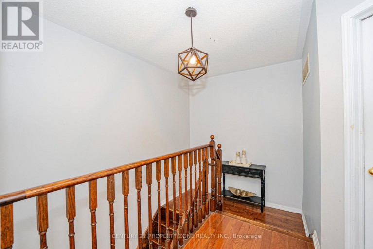 804 ORMOND DRIVE, Oshawa (Samac), Ontario, L1K3B6