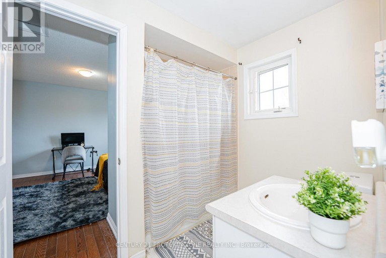 804 ORMOND DRIVE, Oshawa (Samac), Ontario, L1K3B6