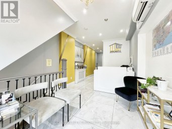 2544 EGLINTON AVENUE W Toronto (Beechborough-Greenbrook) Ontario photo 1