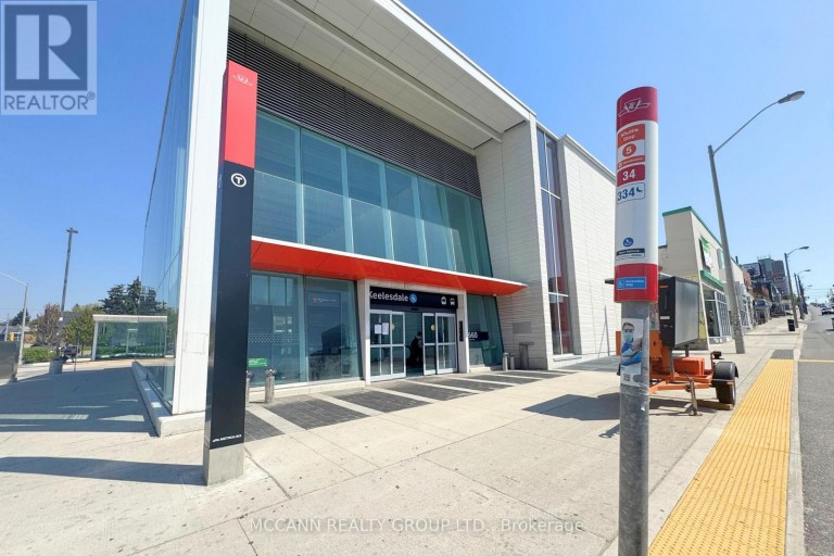2544 EGLINTON AVENUE W, Toronto (Beechborough-Greenbrook), Ontario, M6M1T1