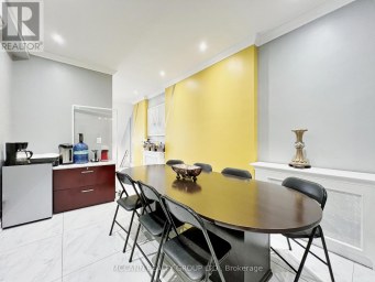 2544 EGLINTON AVENUE W Toronto (Beechborough-Greenbrook) Ontario photo 4