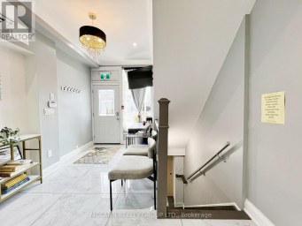 2544 EGLINTON AVENUE W Toronto (Beechborough-Greenbrook) Ontario photo 5