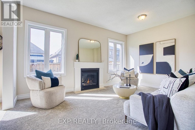 156 MCKNIGHT AVENUE, Hamilton (Waterdown), Ontario, L8B0T7