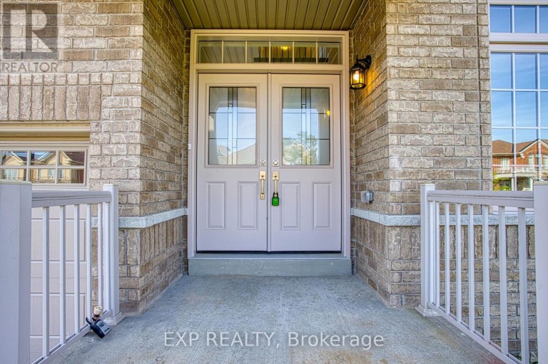 156 MCKNIGHT AVENUE, Hamilton (Waterdown), Ontario, L8B0T7