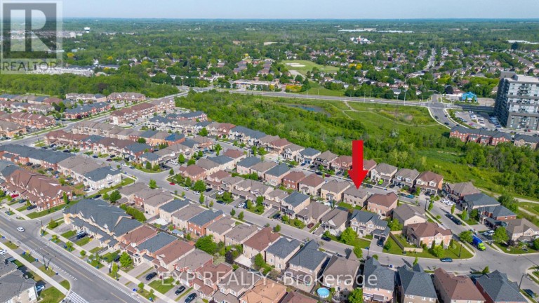 156 MCKNIGHT AVENUE, Hamilton (Waterdown), Ontario, L8B0T7