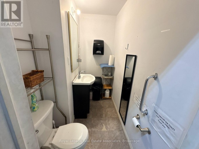 428 KING STREET W, Hamilton (Strathcona), Ontario, L8P1B7