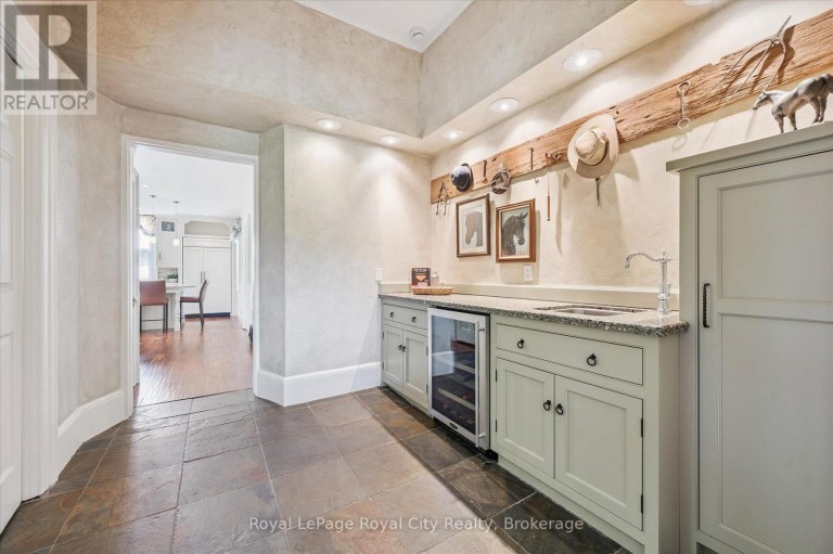 551 CAMPBELLVILLE ROAD, Hamilton, Ontario, L0P1B0