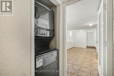 LOWER - 130 LAUDER AVENUE Toronto (Corso Italia-Davenport) Ontario photo 13