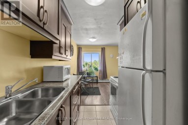 37 - 456 CARLTON STREET St. Catharines (Facer) Ontario photo 16