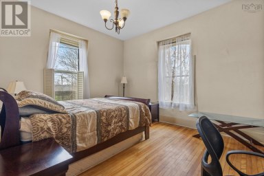 84, 86, 88 Church Street Antigonish Nova Scotia photo 19