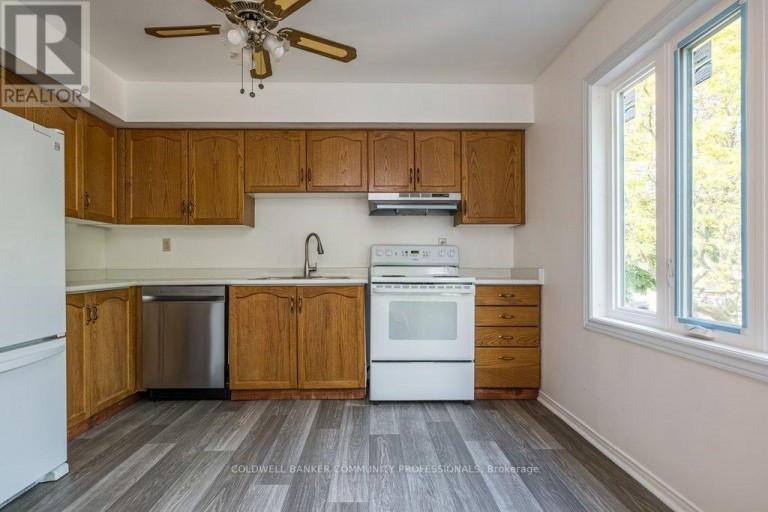 10 - 266 LIMERIDGE ROAD E, Hamilton (Bruleville), Ontario, L9A2S7