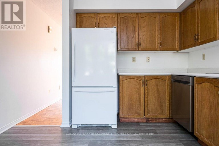 10 - 266 LIMERIDGE ROAD E, Hamilton (Bruleville), Ontario, L9A2S7