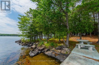 100 & 200 MARBLE LAKE ROAD Frontenac (Frontenac North) Ontario photo 10
