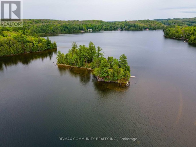 100 & 200 MARBLE LAKE ROAD, Frontenac (Frontenac North), Ontario, K0H1K0