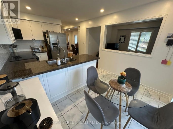 20 HORSTMAN STREET, Markham (Rouge River Estates), Ontario, L3S4G7