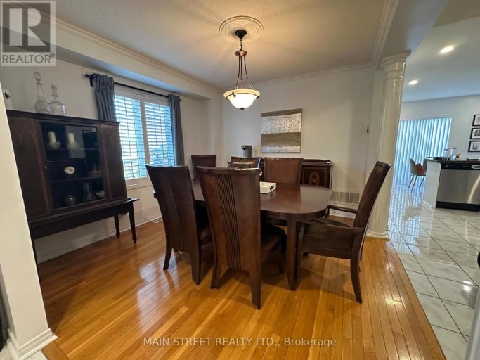 20 HORSTMAN STREET, Markham (Rouge River Estates), Ontario, L3S4G7