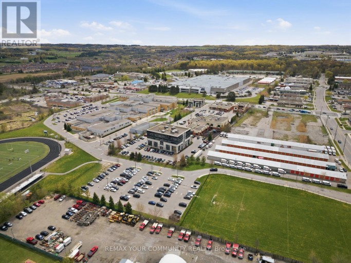230 WELLINGTON STREET E, Aurora (Bayview Wellington), Ontario, L4G1J5