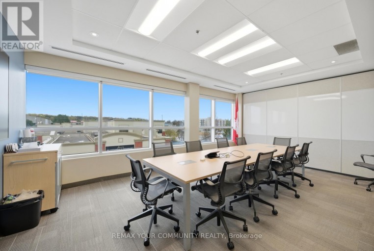 230 WELLINGTON STREET E, Aurora (Bayview Wellington), Ontario, L4G1J5