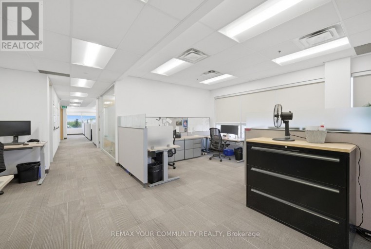 230 WELLINGTON STREET E, Aurora (Bayview Wellington), Ontario, L4G1J5