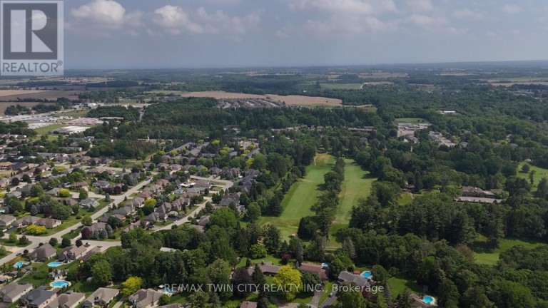 154 MCCALL CRESCENT, Norfolk (Simcoe), Ontario, N3Y2E1