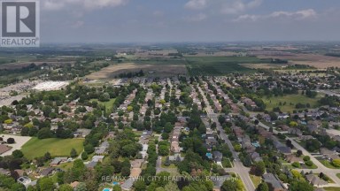 152 MCCALL CRESCENT Norfolk (Simcoe) Ontario photo 2