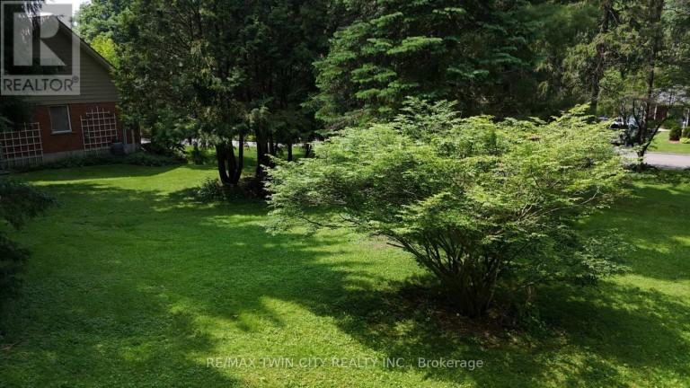 152 MCCALL CRESCENT, Norfolk (Simcoe), Ontario, N3Y2E1
