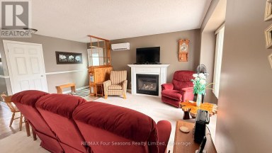 50 - 303 WATERLOO STREET Saugeen Shores Ontario photo 12