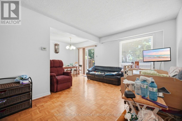 21 - 345 MEADOWS BOULEVARD, Mississauga (Rathwood), Ontario, L4Z1G5