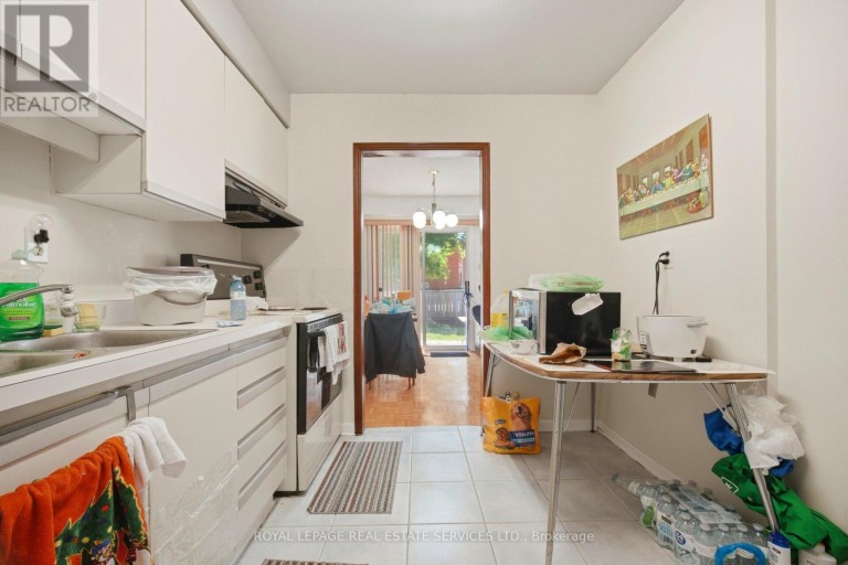 21 - 345 MEADOWS BOULEVARD, Mississauga (Rathwood), Ontario, L4Z1G5