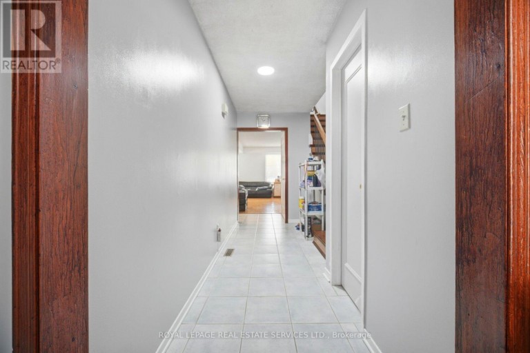 21 - 345 MEADOWS BOULEVARD, Mississauga (Rathwood), Ontario, L4Z1G5