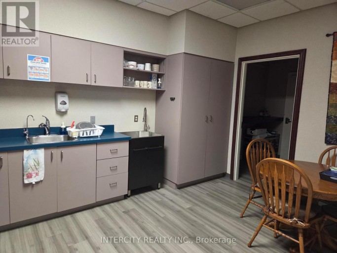 3 - 486 GRANTHAM AVENUE, St. Catharines (Bunting/Linwell), Ontario, L2M7W7